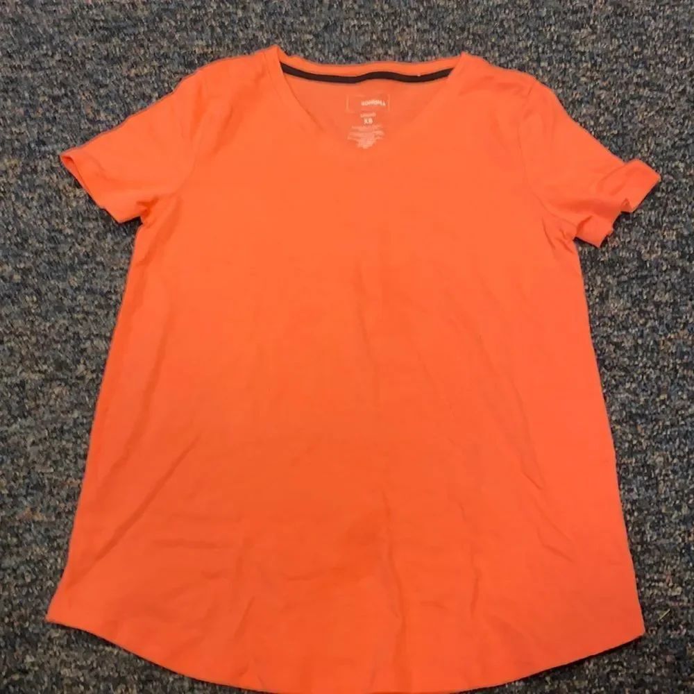 Sonoma Short sleeve tee sz. XS